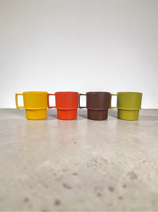Tupperware Other - Tupperware Set of 4 Vintage Coffee Mugs - Retro 1970’s Colors